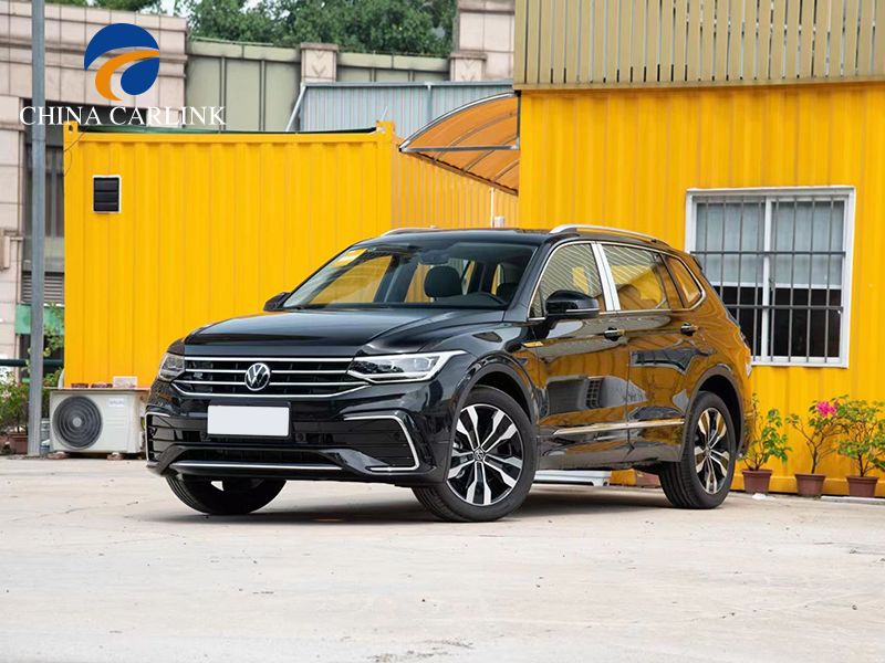 Julkinen Volkswagen Tiguan L